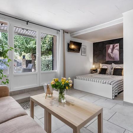 Studio Villa Nui 쿠어스 외부 사진
